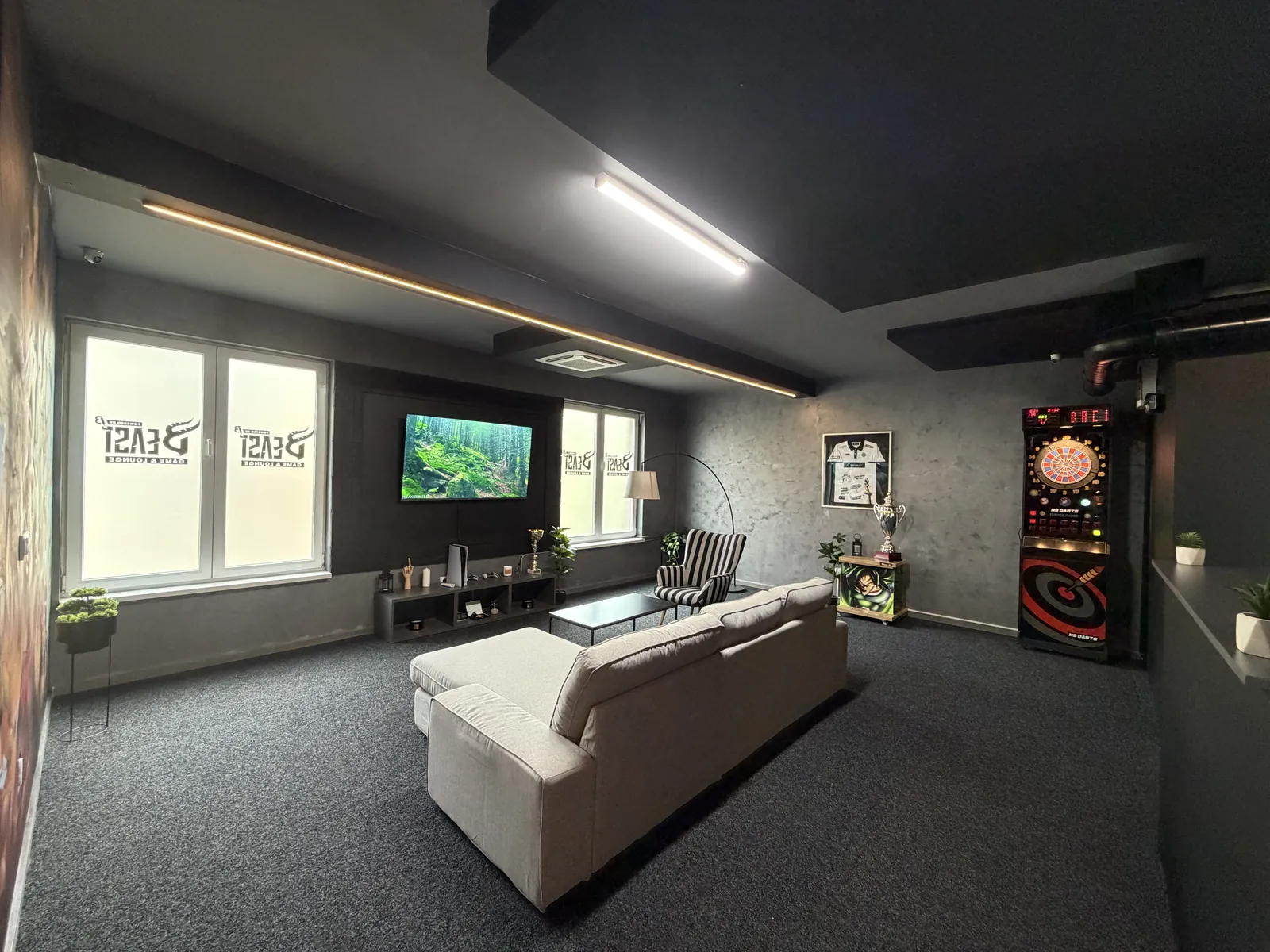 Chill Zone — Lounge