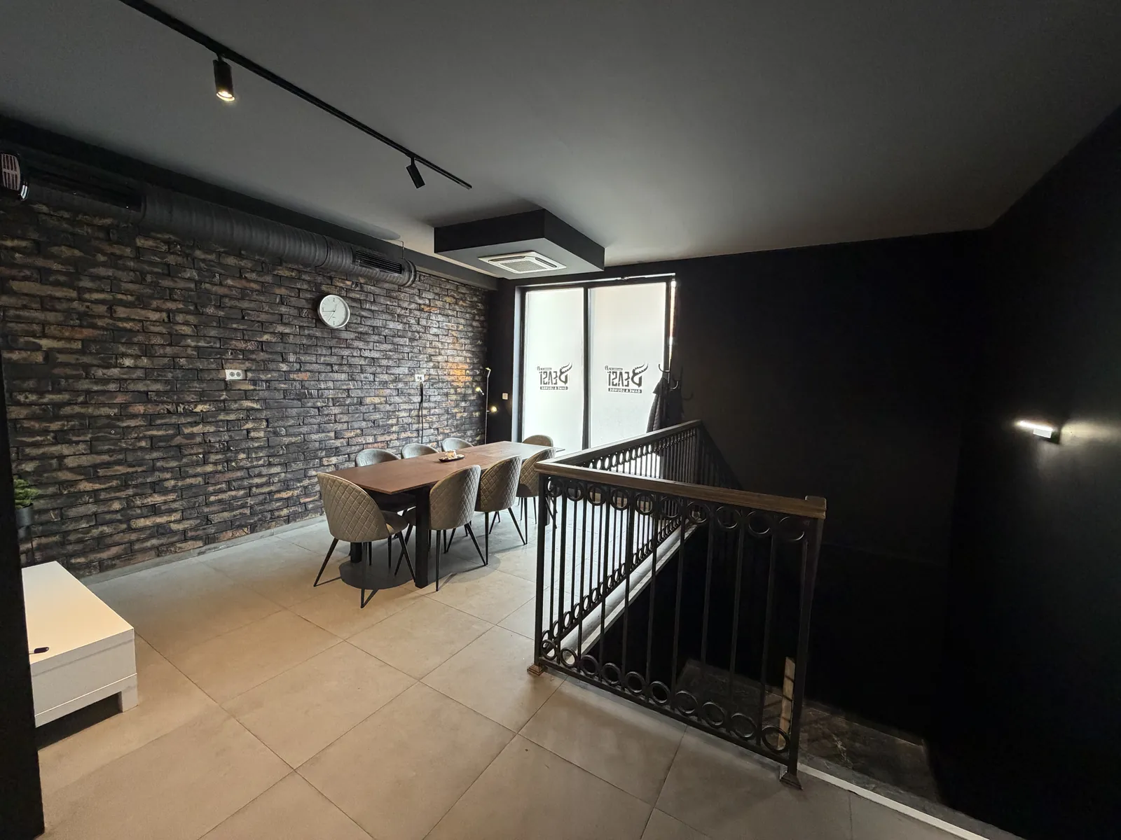 Meeting Corner